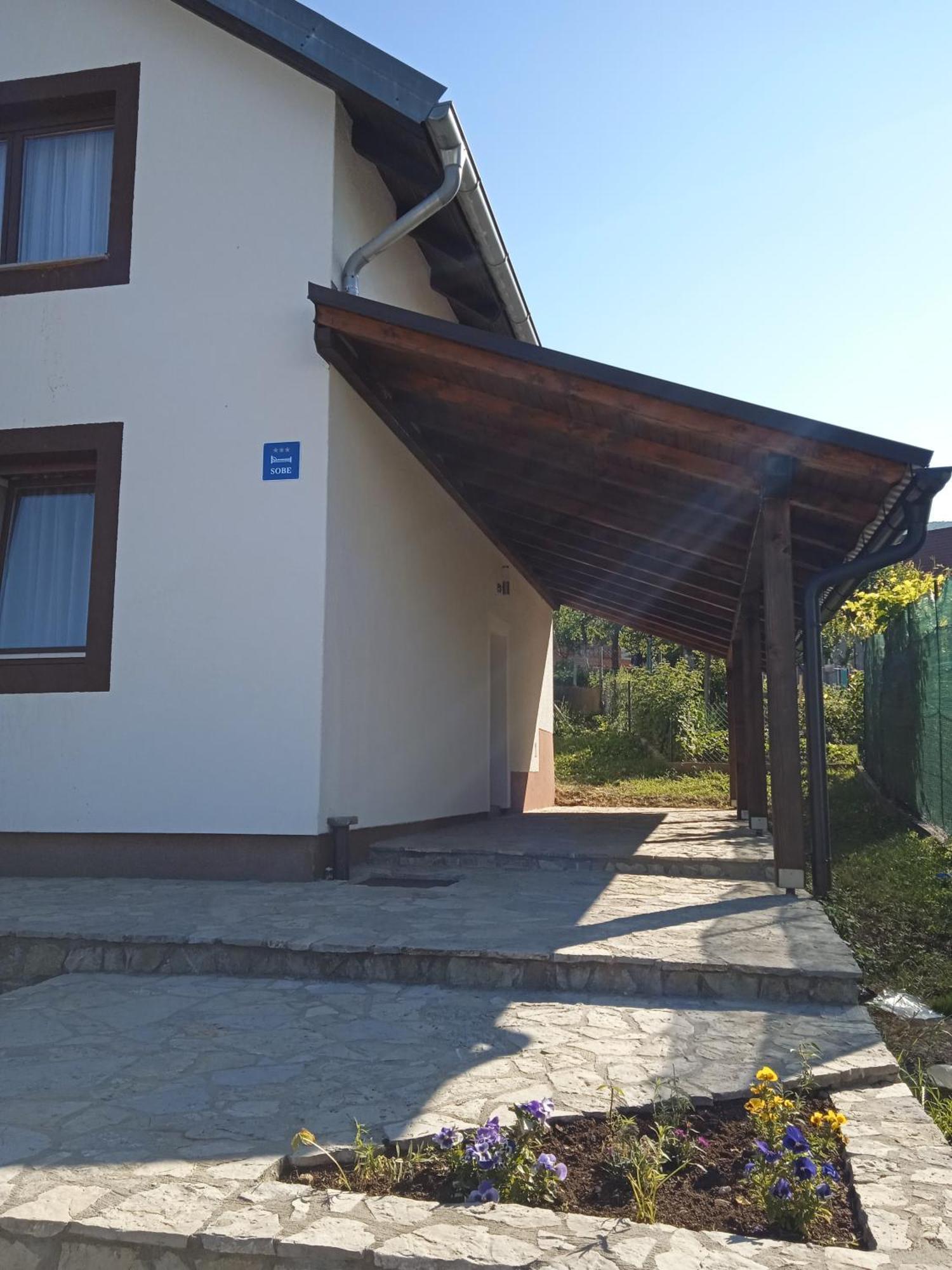 Appartamento Nice View-Plitvice Korenica Esterno foto